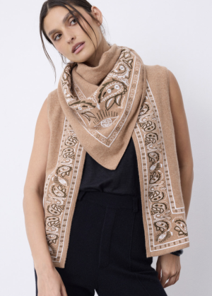 CAMEL CHINE