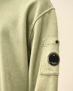  610 MOSS GRAY